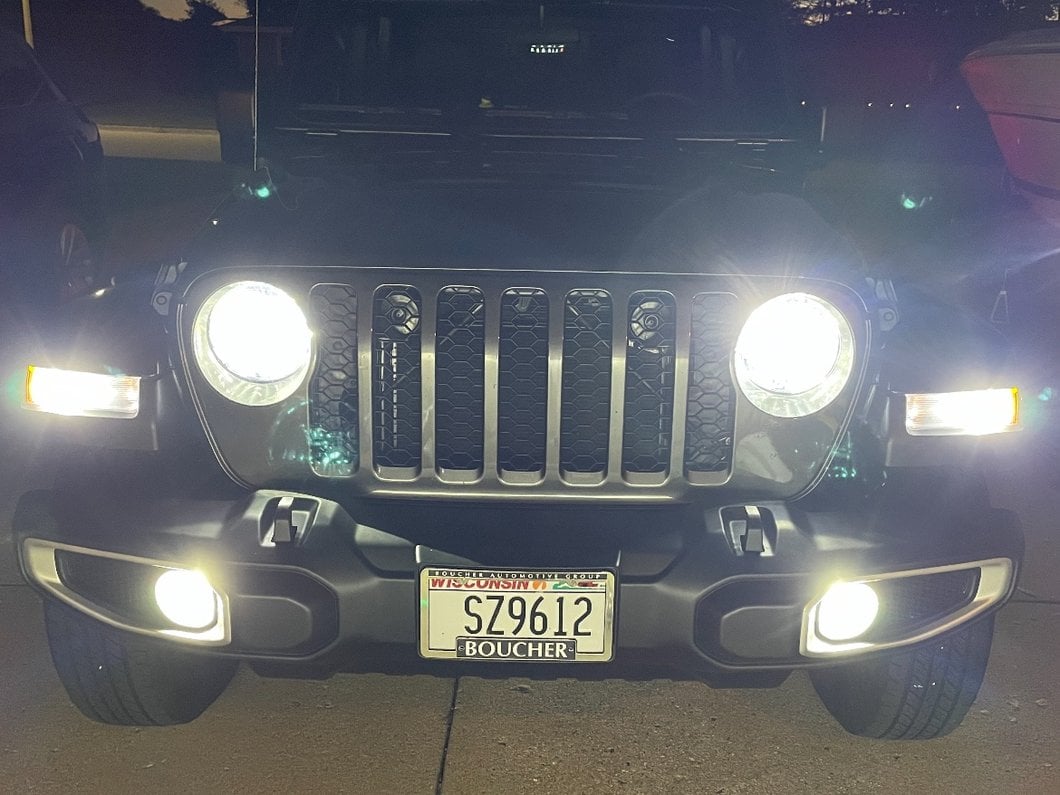 Raxiom Axial Series Stage 1 LED Fog Light Bulbs; H16 (20-25 Jeep Gladiator JT Overland, Sport)