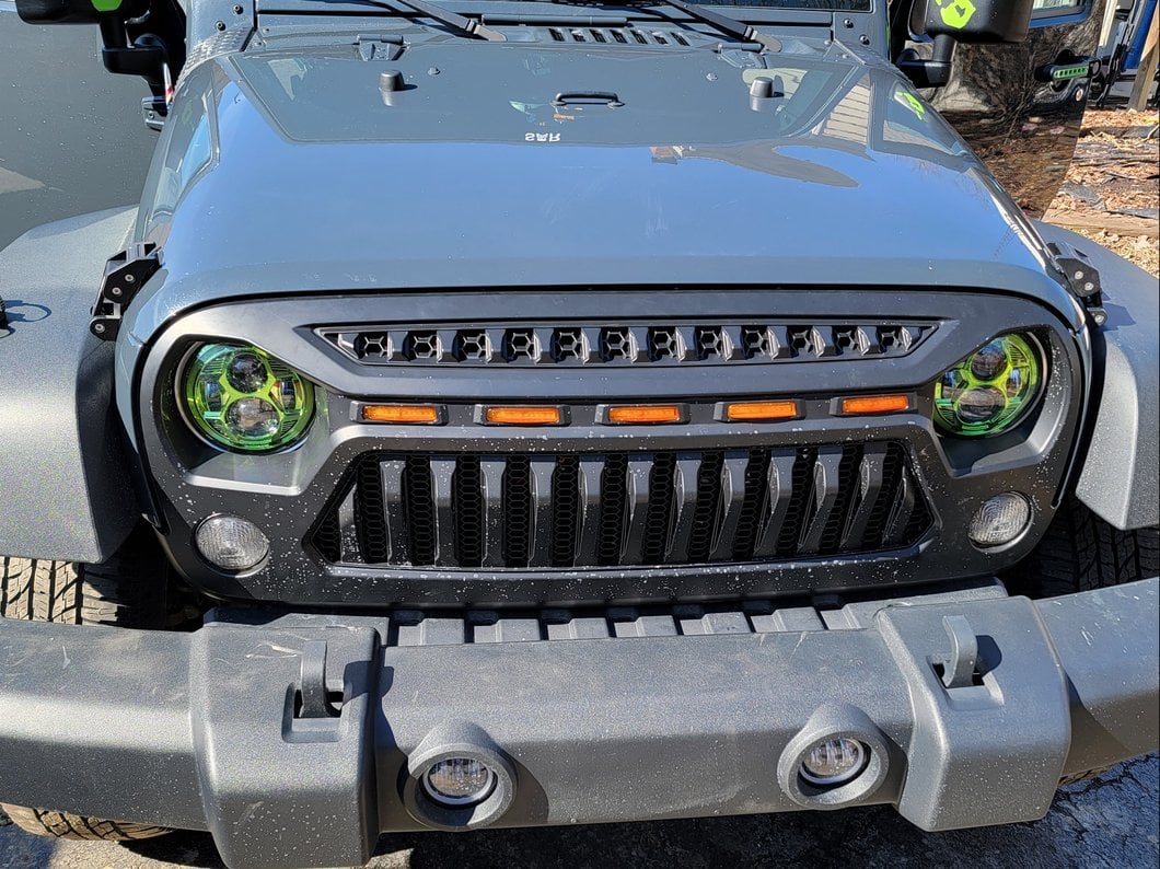 Raxiom 7-Inch LED Headlights; Green Housing; Clear Lens (07-18 Jeep Wrangler JK)