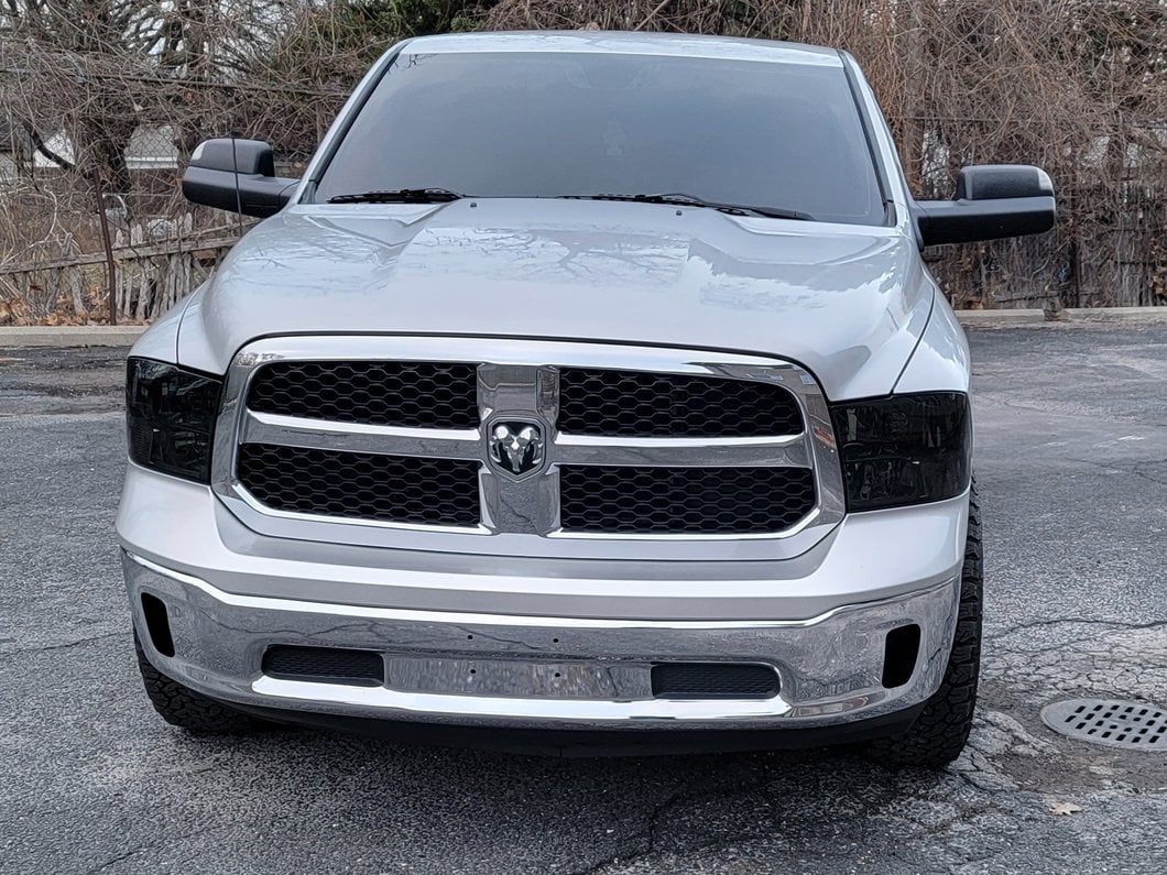 Raxiom Axial Series Euro Style Headlights with Single Bulb; Black Housing; Clear Lens (09-18 RAM 1500 w/ Factory Halogen Non-Projector Headlights)