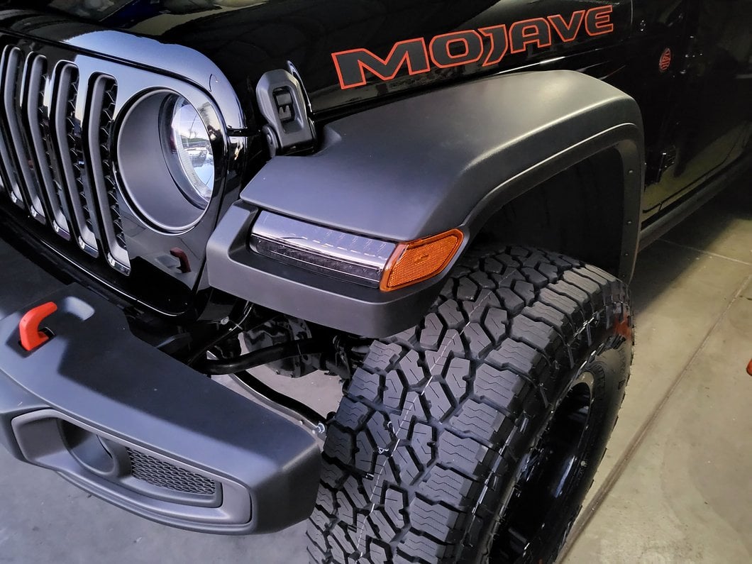 Raxiom Axial Series Sequential Turn Signal LED Side Marker Lights; Smoked (20-25 Jeep Gladiator JT w/ Factory Halogen Light Package, Excluding Sport)