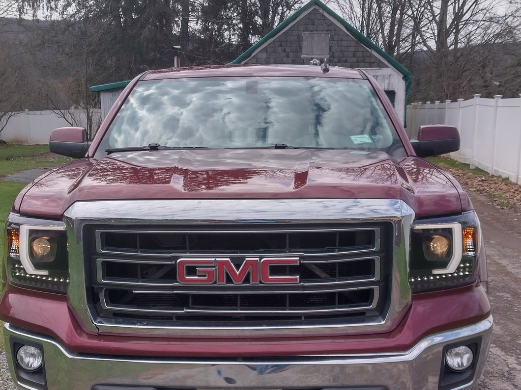 Raxiom Axial Series Projector Headlights; Black Housing; Clear Lens (14-15 Sierra 1500 w/ Factory Halogen Headlights)