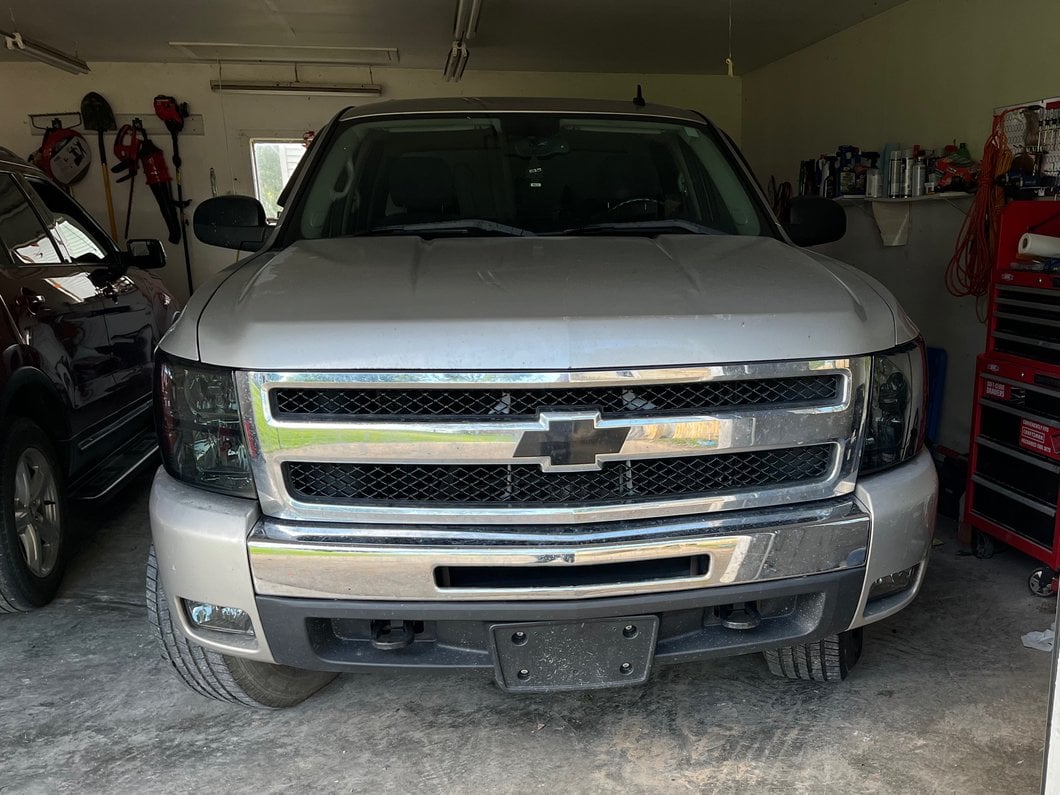 Raxiom Axial Series OEM Style Replacement Headlights; Chrome Housing; Smoked Lens (07-13 Silverado 1500)