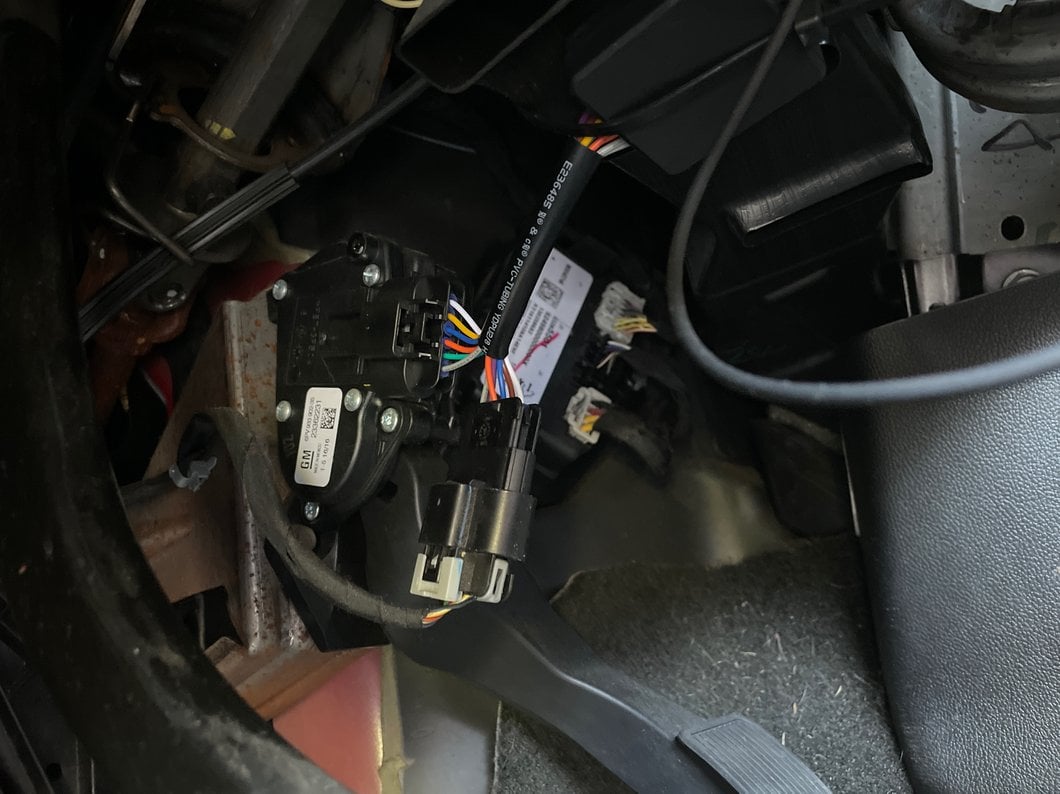 Raxiom SpeedForm Series Throttle Controller (07-16 Silverado 1500)