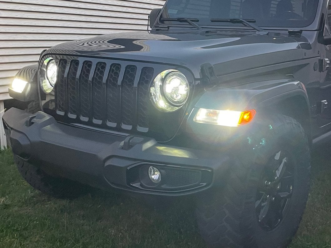 Raxiom Axial Series 7-Inch LED Daymaker Headlights; Black Housing; Clear Lens (20-25 Jeep Gladiator JT)