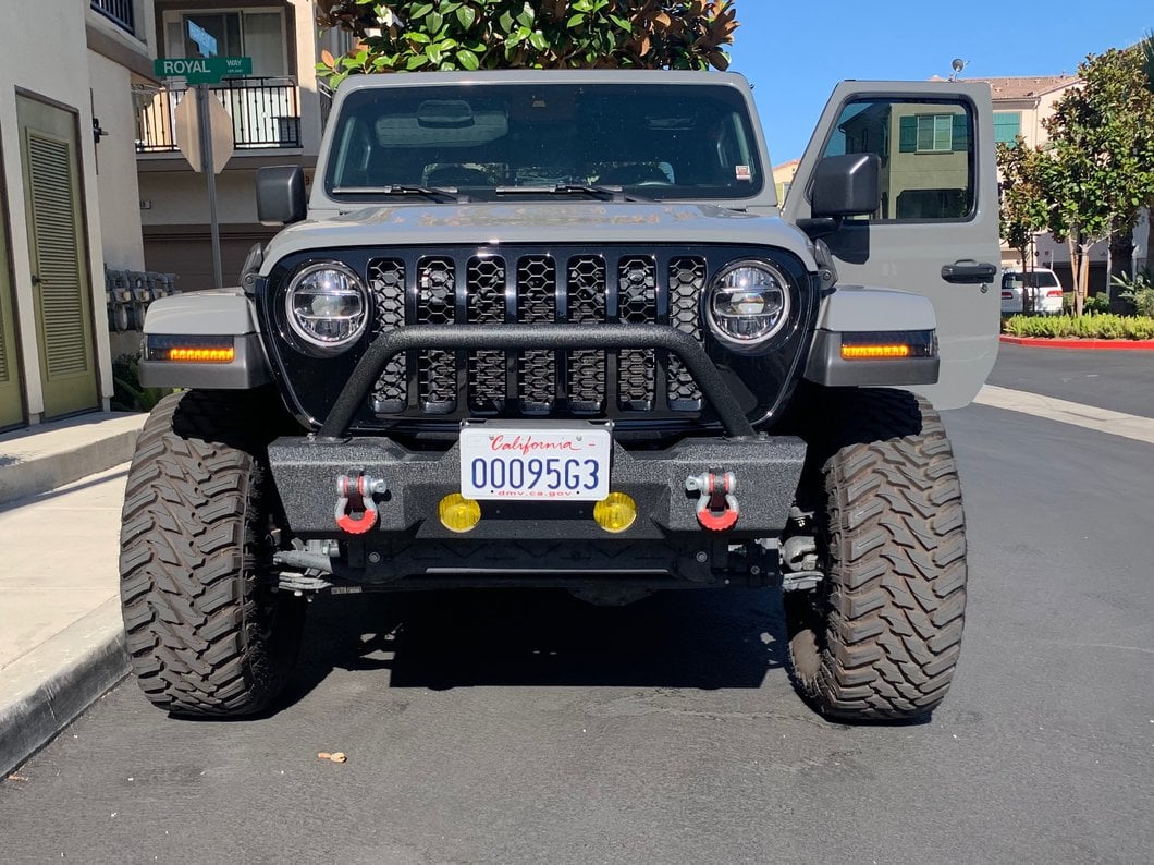 Raxiom Axial Series Sequential Turn Signal LED Side Marker Lights; Smoked (20-25 Jeep Gladiator JT w/ Factory Halogen Light Package, Excluding Sport)