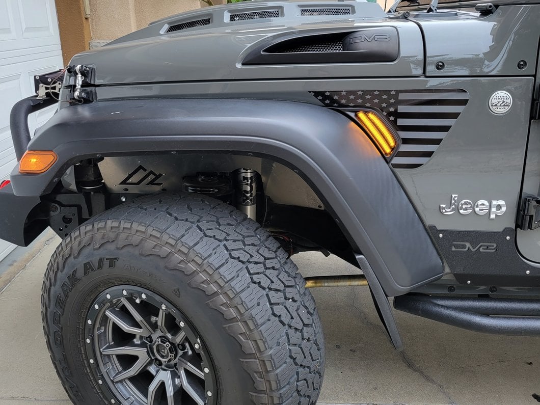 Raxiom Axial Series Fender Vent LED Light (18-25 Jeep Wrangler JL)