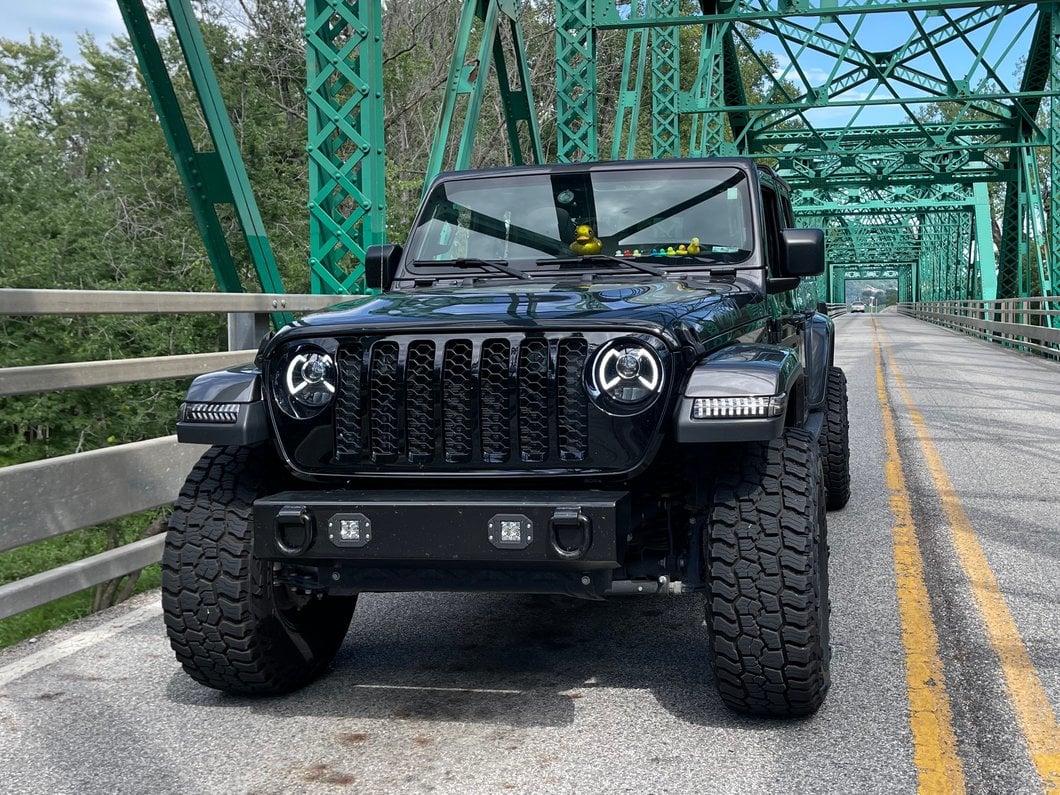 Raxiom LED Projector Headlights; Black Housing; Clear Lens (20-25 Jeep Gladiator JT)