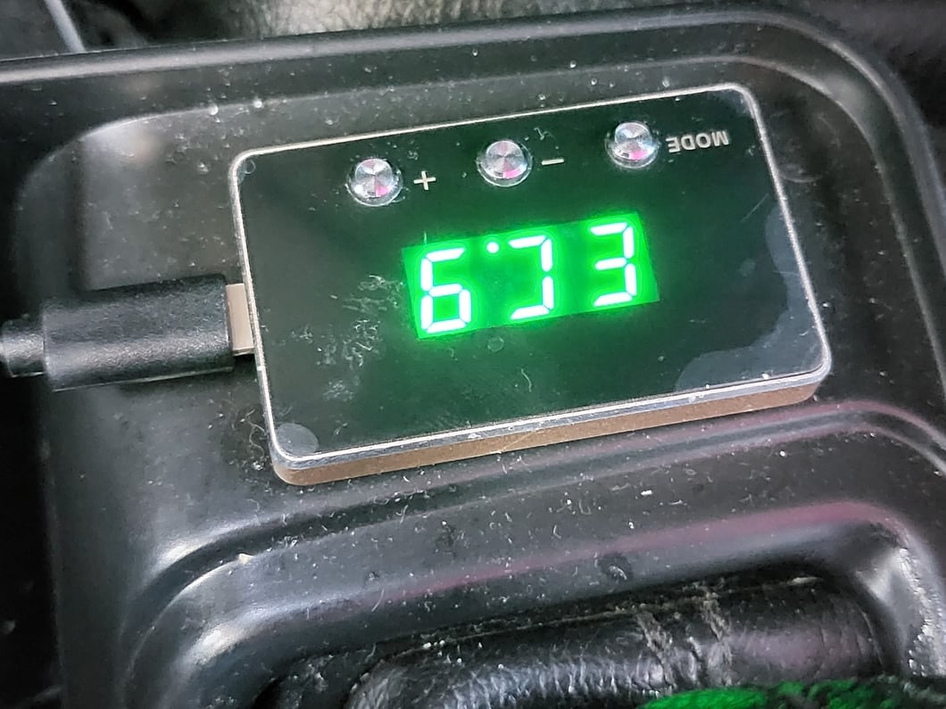 Raxiom SpeedForm Series Throttle Controller (18-25 Jeep Wrangler JL)
