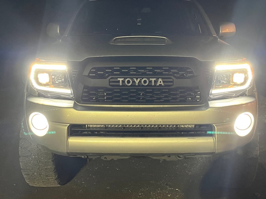 Raxiom Axial Series Switchback Projector Headlights; Black Housing; Clear Lens (05-11 Tacoma)
