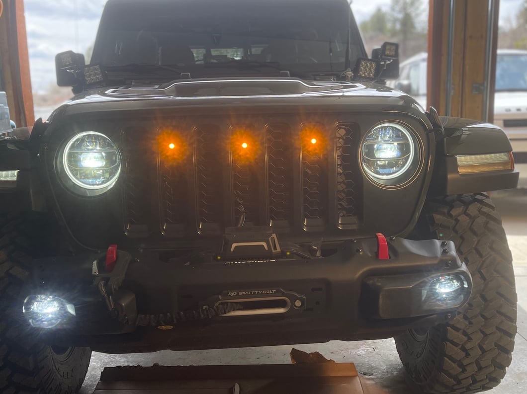 Raxiom Axial Series LED Fog Lights (20-25 Jeep Gladiator JT)