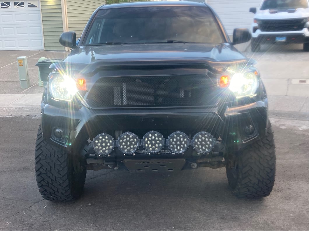 Raxiom Axial Series 6000K LED Headlight Bulbs; H4 (12-15 Tacoma)