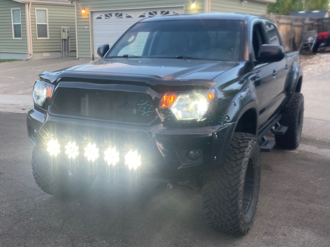 Raxiom Axial Series 6000K LED Headlight Bulbs; H4 (12-15 Tacoma)
