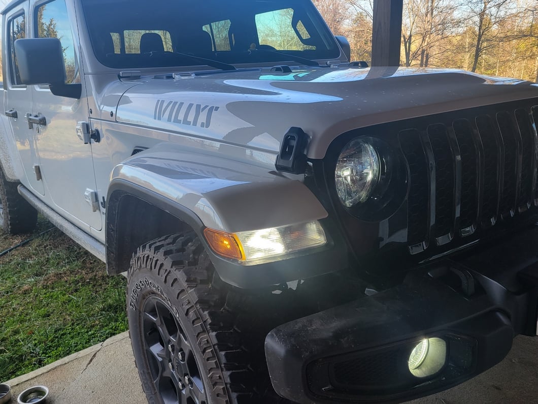 Raxiom Axial Series Switchback LED Front Turn Signal Light Bulbs (20-25 Jeep Gladiator JT Overland, Sport)