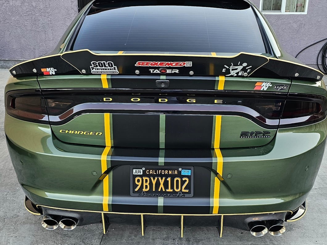 Raxiom Axial Series LED License Plate Lamps (15-23 Charger)