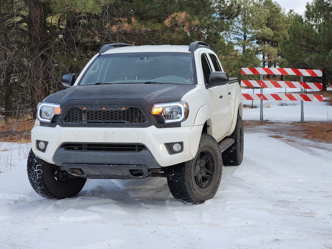 Raxiom Axial Series Headlights with Sequential LED Bar; Black Housing; Clear Lens (12-15 Tacoma)