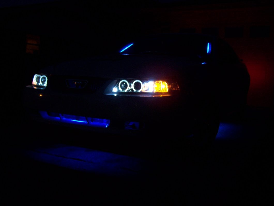 Raxiom Dual LED Halo Projector Headlights; Chrome Housing; Clear Lens (99-04 Mustang)