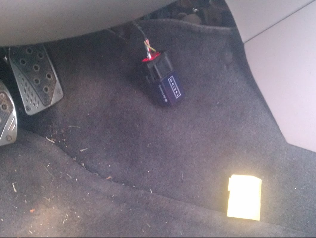 Raxiom Modified Turn Signal Flasher V1 (96-04 Mustang, Excluding 99-01 Cobra)