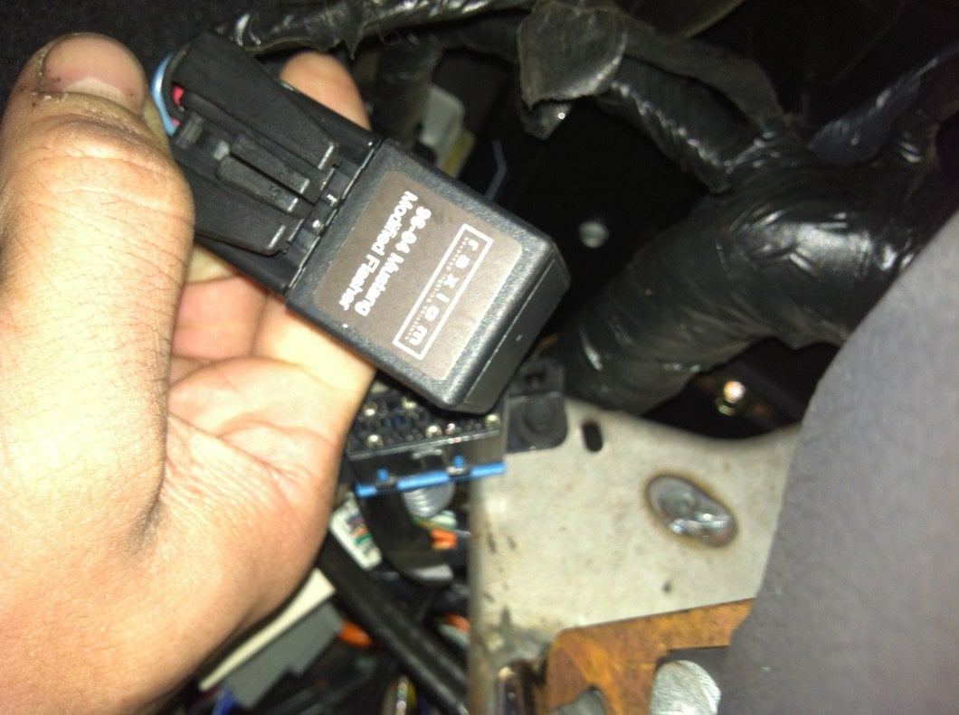 Raxiom Modified Turn Signal Flasher V1 (96-04 Mustang, Excluding 99-01 Cobra)