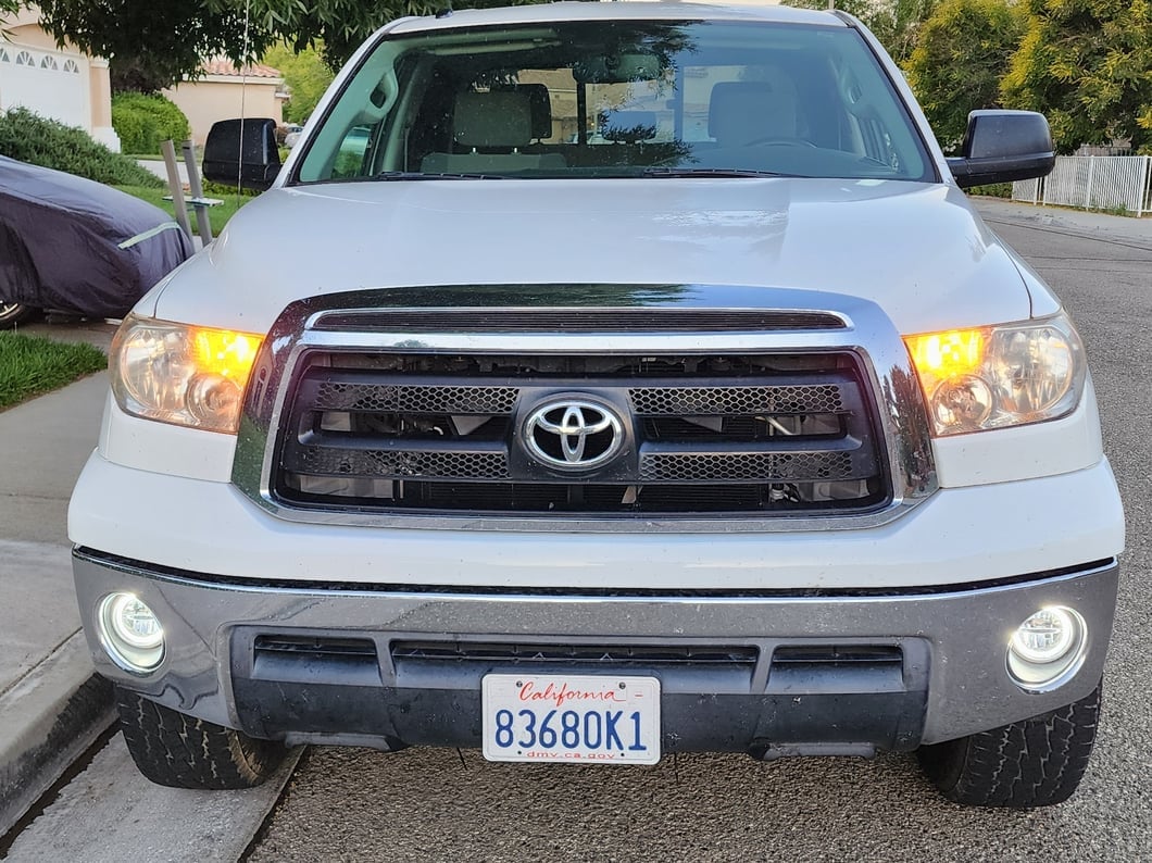 Raxiom Axial Series LED Fog Lights with DRL (07-13 Tundra)