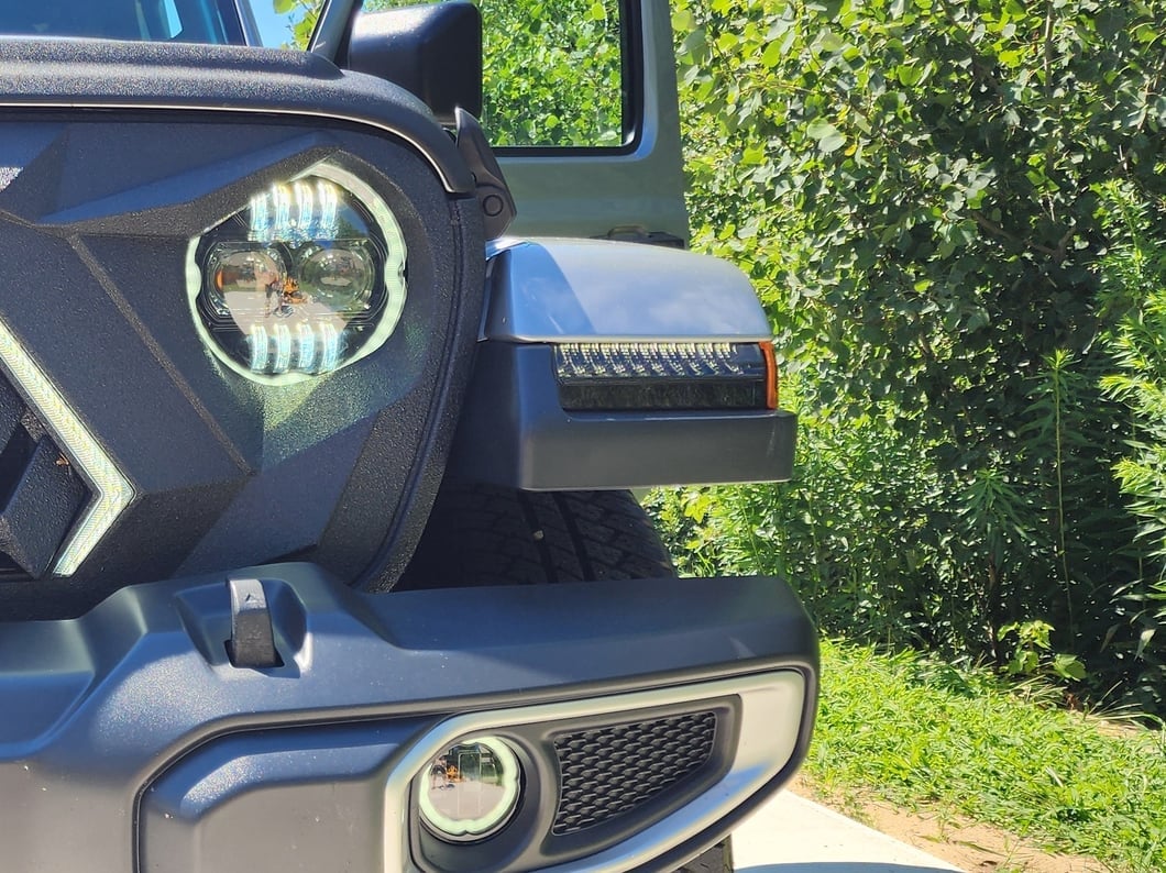 Raxiom Axial Series Sequential Turn Signal LED Side Marker Lights (18-25 Jeep Wrangler w/ Factory LED Light Package)