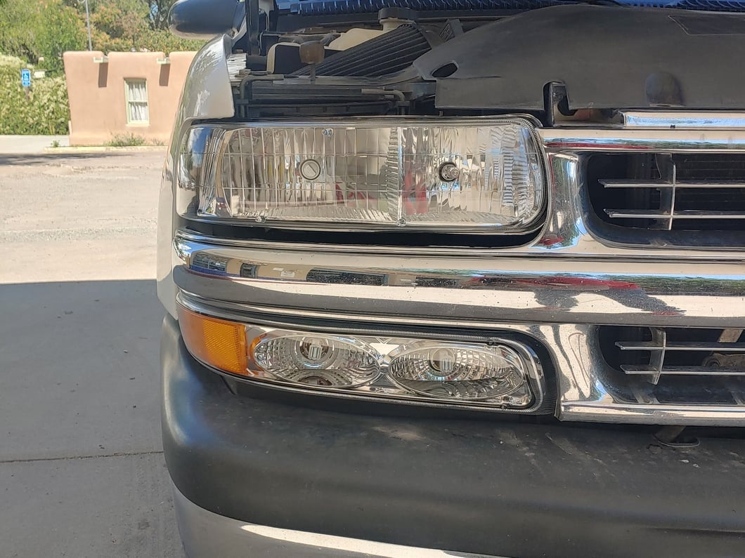 Raxiom OE Style Headlights with Bumper Lights; Chrome Housing; Clear Lens (99-02 Silverado 1500)