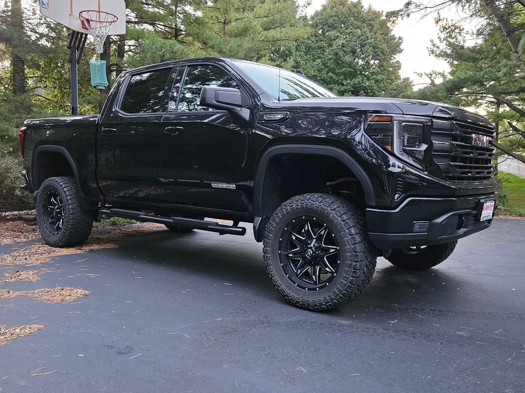 Raxiom LED Tailgate Step Lighting (19-25 Sierra 1500 w/ MultiPro Tailgate)