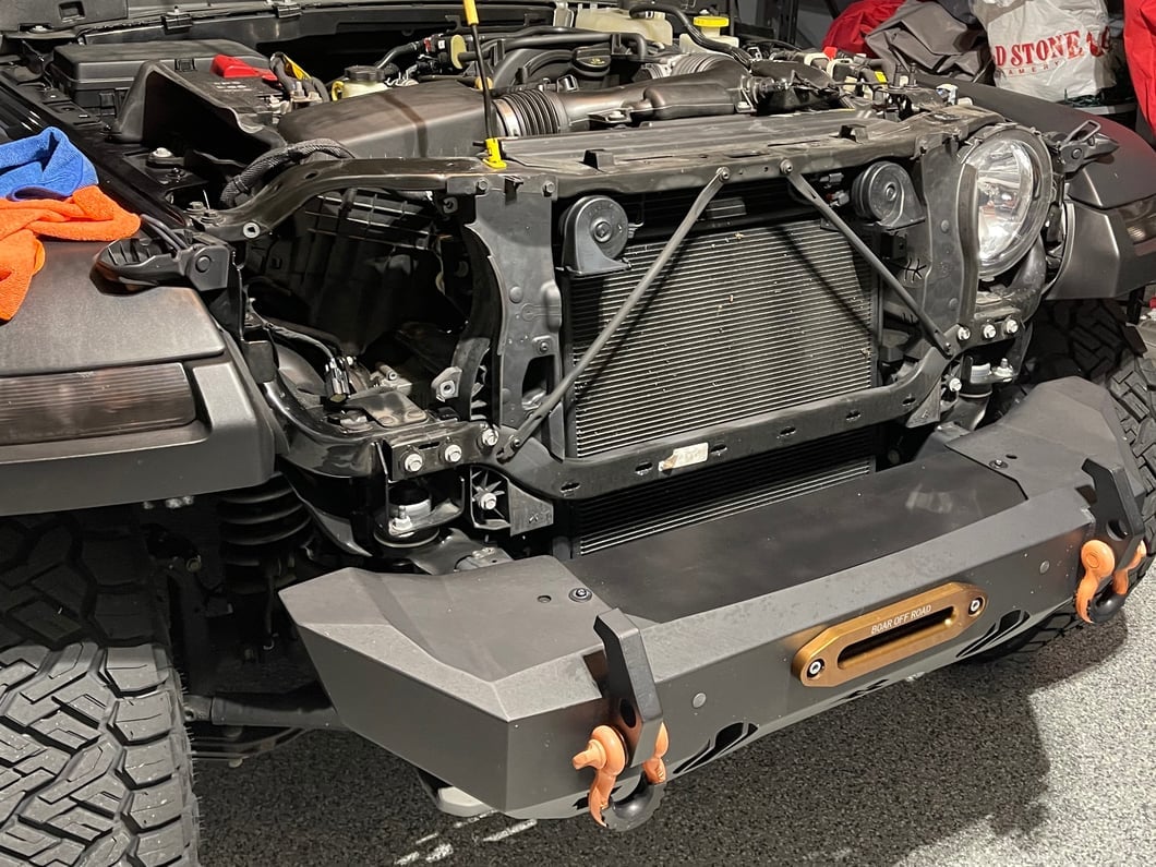 Raxiom Axial Series Anti-Flicker Harness Kit (20-25 Jeep Gladiator JT)