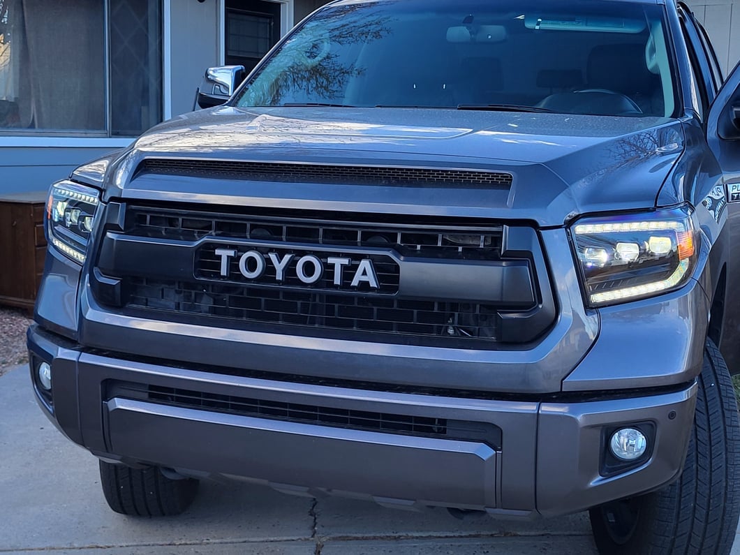 Raxiom CXR Series LED Headlights; Black Housing; Clear Lens (14-21 Tundra)