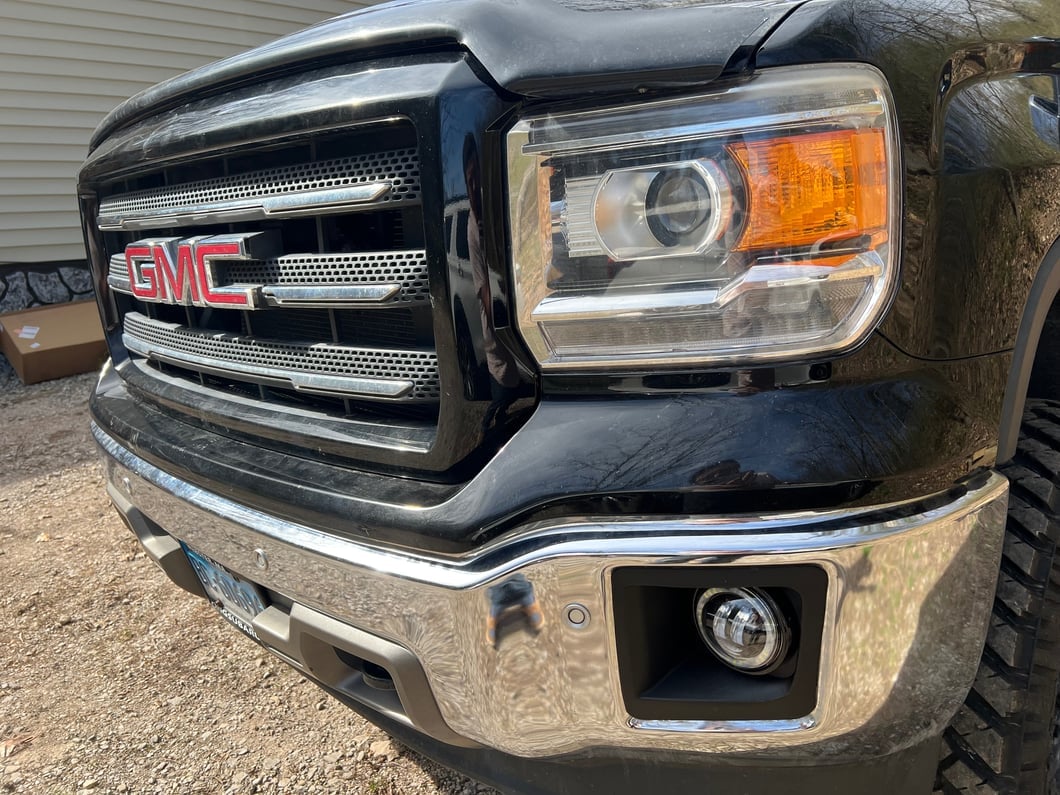 Raxiom Axial Series LED Fog Lights (14-15 Sierra 1500)