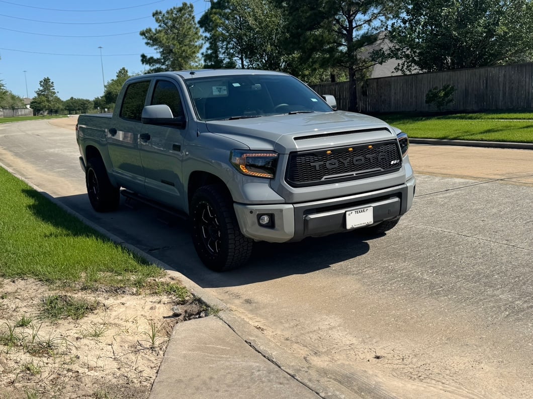 Raxiom CXR Series LED Headlights; Black Housing; Clear Lens (14-21 Tundra)