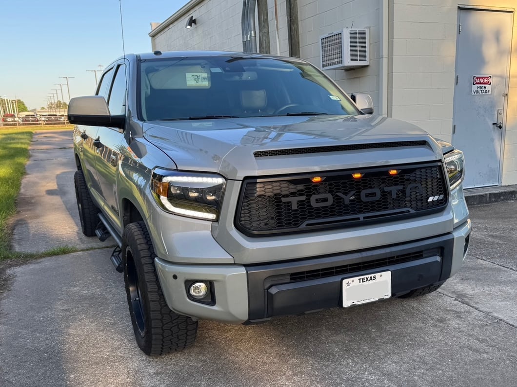 Raxiom CXR Series LED Headlights; Black Housing; Clear Lens (14-21 Tundra)