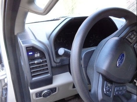 Raxiom Vent Integrated Boost Gauge without Vent Housing (15-20 F-150)