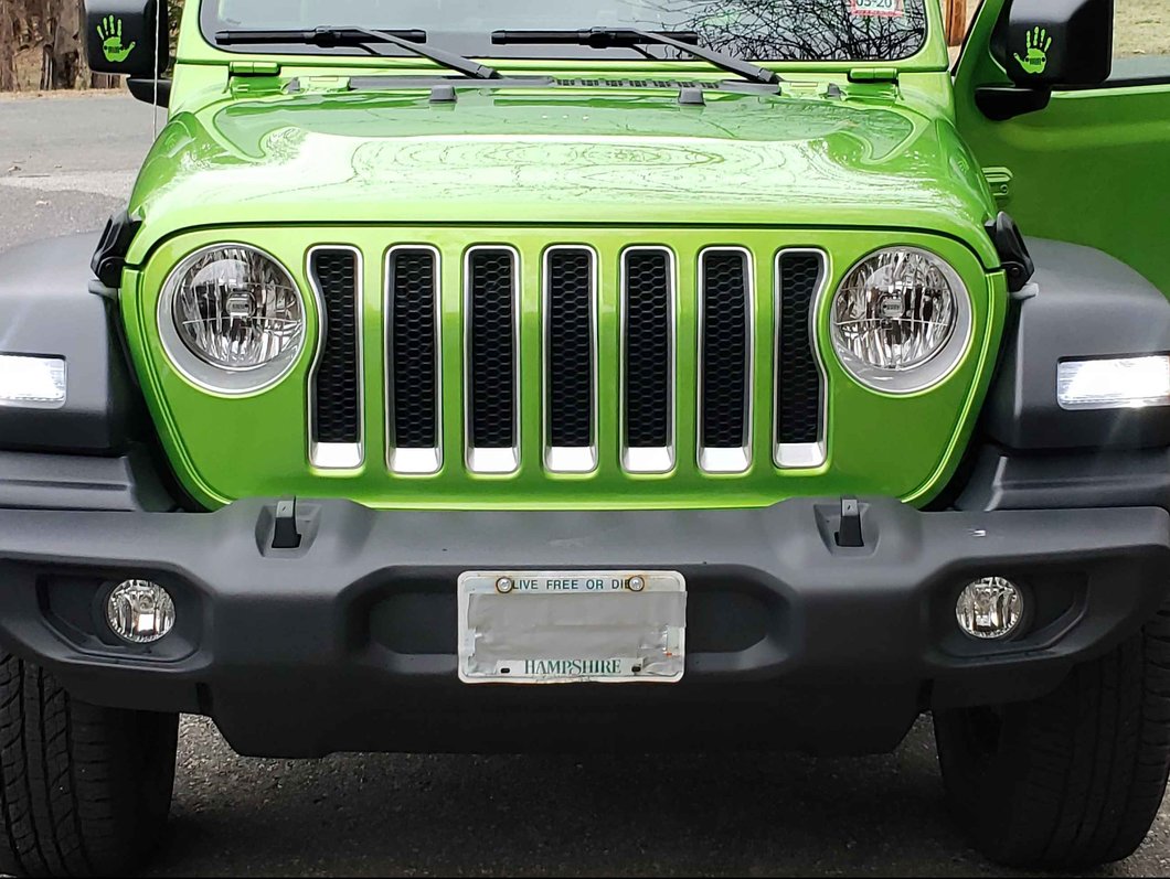 Raxiom Axial Series Switchback LED Front Turn Signal Light Bulbs (18-25 Jeep Wrangler JL)