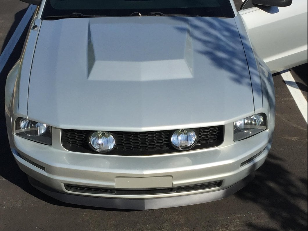 Raxiom Fog Light Harness (05-09 Mustang V6)