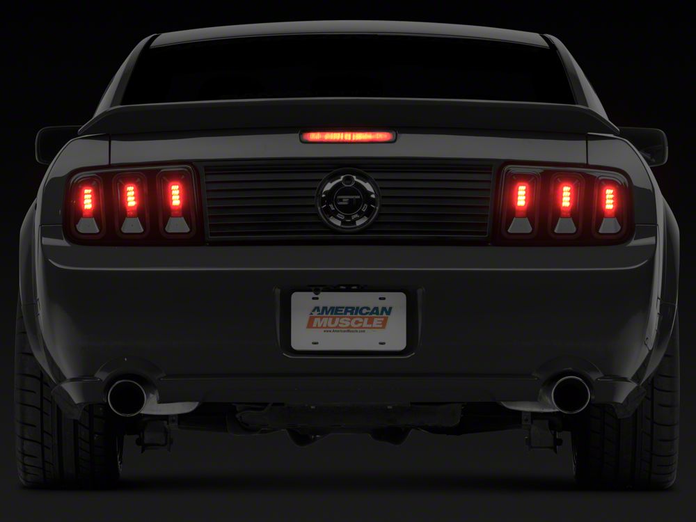 Raxiom Third Brake Light Flasher (05-14 Mustang)