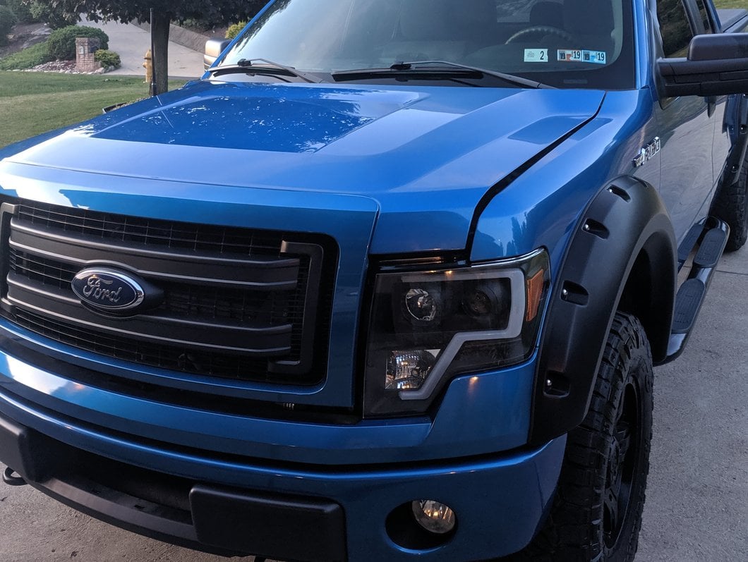 Raxiom Projector Headlights with LED Accent; Black Housing; Clear Lens (09-14 F-150 w/ Factory Halogen Headlights)