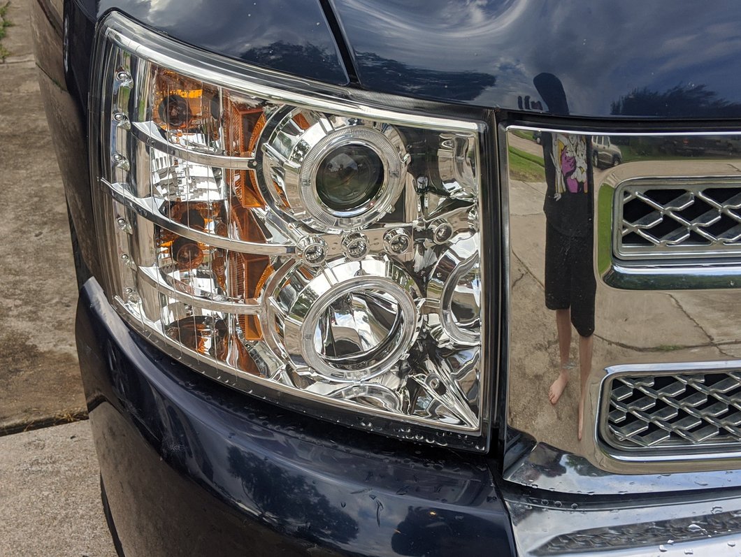 Raxiom LED Halo Projector Headlights; Chrome Housing; Clear Lens (07-13 Silverado 1500)