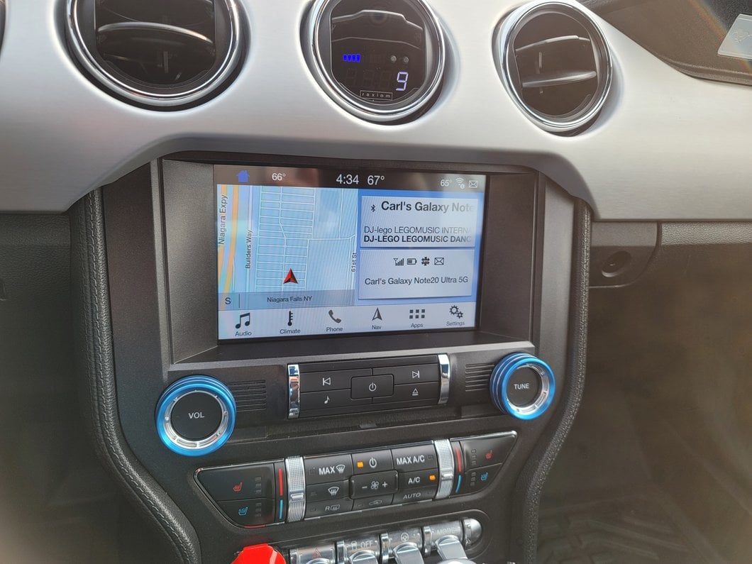 Raxiom Vent Integrated OBD2 Multi-Gauge with Vent Housing (15-23 Mustang)