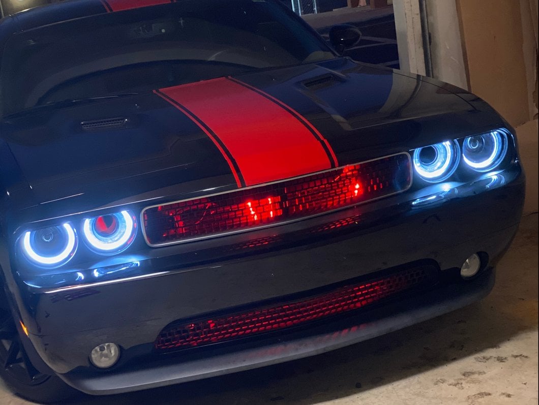 Raxiom Halo Projector Headlights with Sequential Turn Signals; Black Housing; Clear Lens (08-14 Challenger w/ Factory Halogen Headlights)