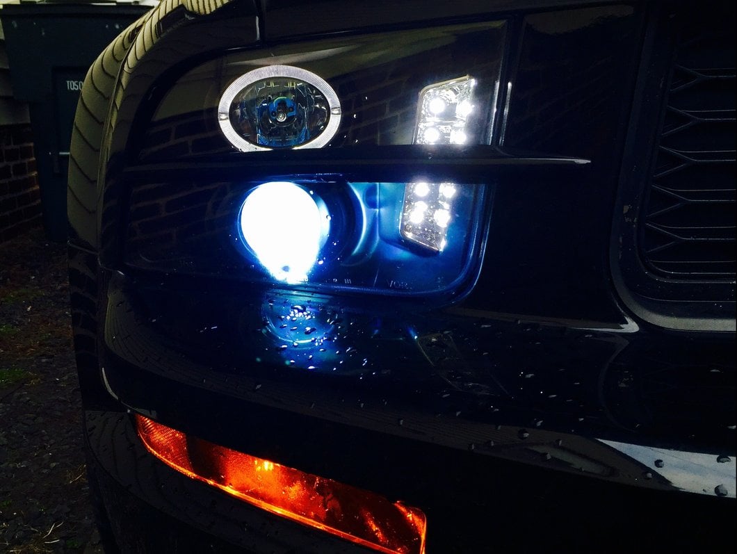 Raxiom LED Halo Projector Headlights; Black Housing; Clear Lens (05-09 Mustang w/ Factory Halogen Headlights, Excluding GT500)