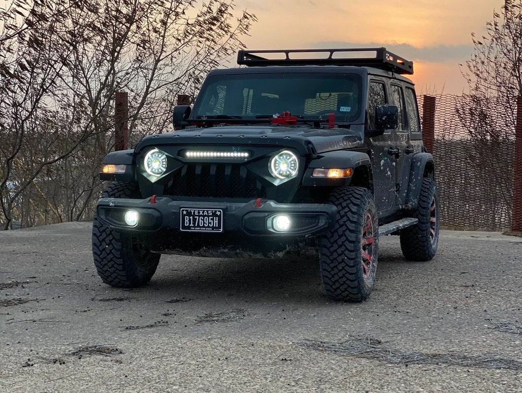 Raxiom 9-Inch LED Headlights with DRL and Halo; Black Housing; Clear Lens (18-25 Jeep Wrangler JL)