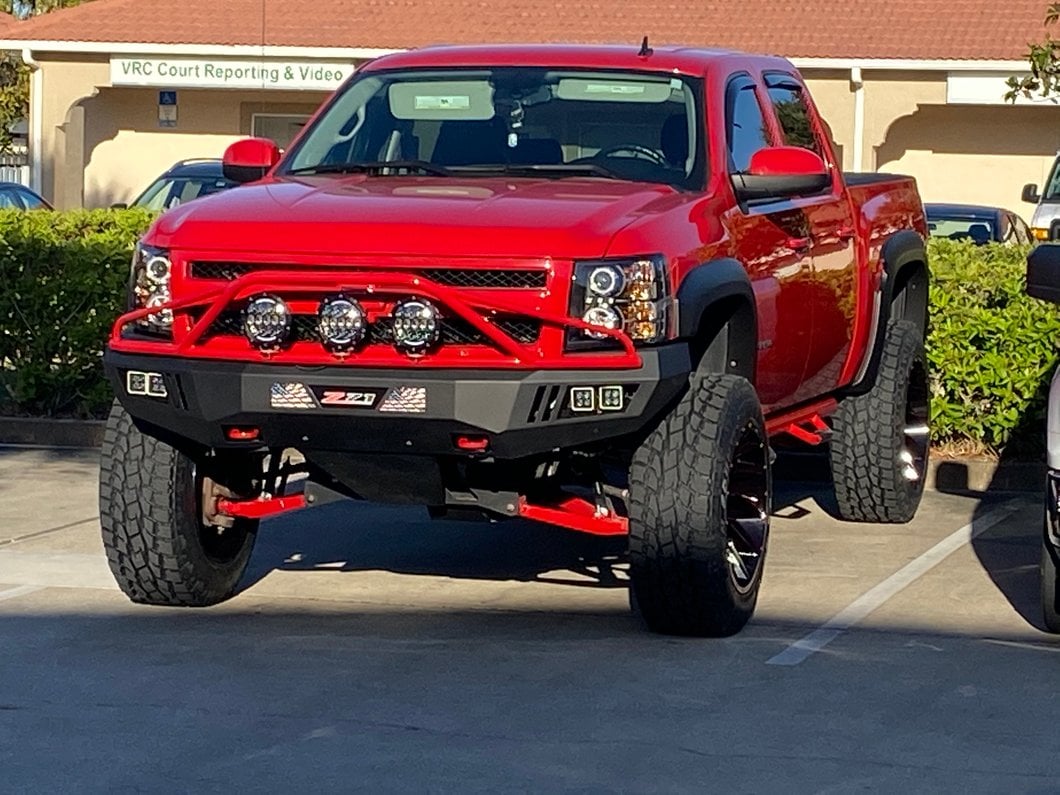 Raxiom Super White LED Halo Projector Headlights; Black Housing; Clear Lens (07-13 Silverado 1500)