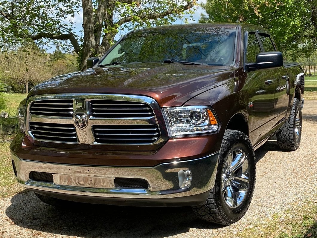 Raxiom LED Halo Headlights with Switchback Turn Signals; Chrome Housing; Clear Lens (09-18 RAM 1500 w/ Factory Halogen Non-Projector Headlights)