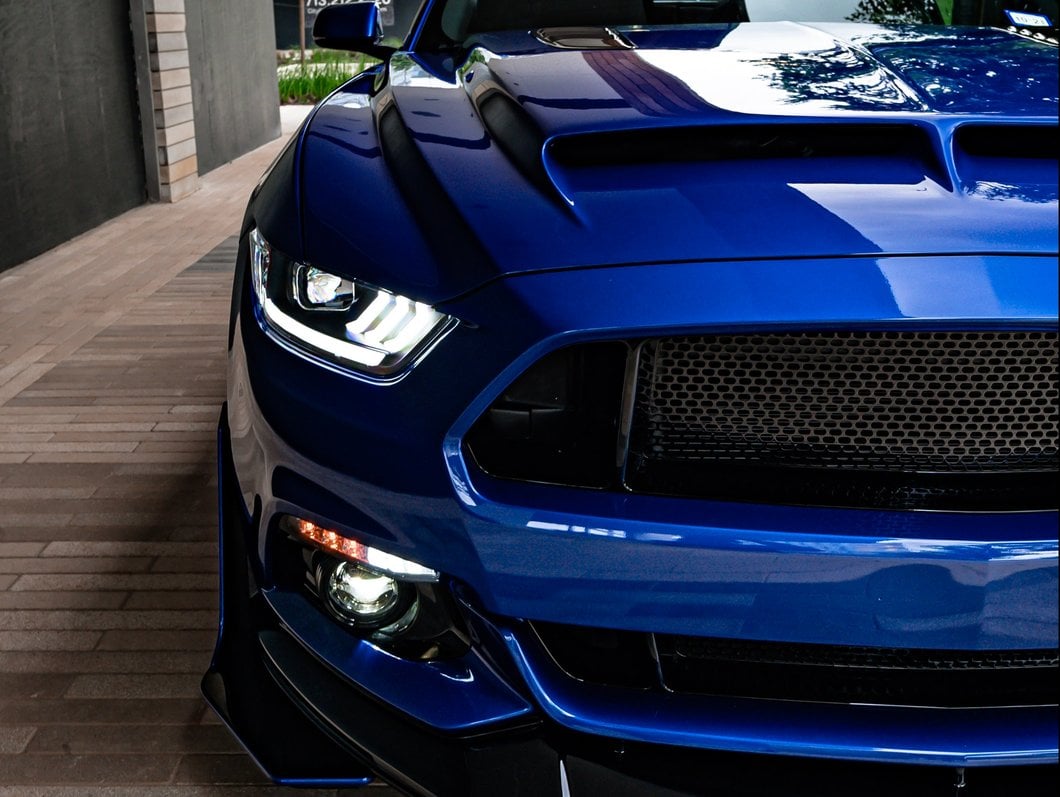 Raxiom LED Projector Headlights; Black Housing; Clear Lens (15-17 Mustang; 18-22 Mustang GT350, GT500)