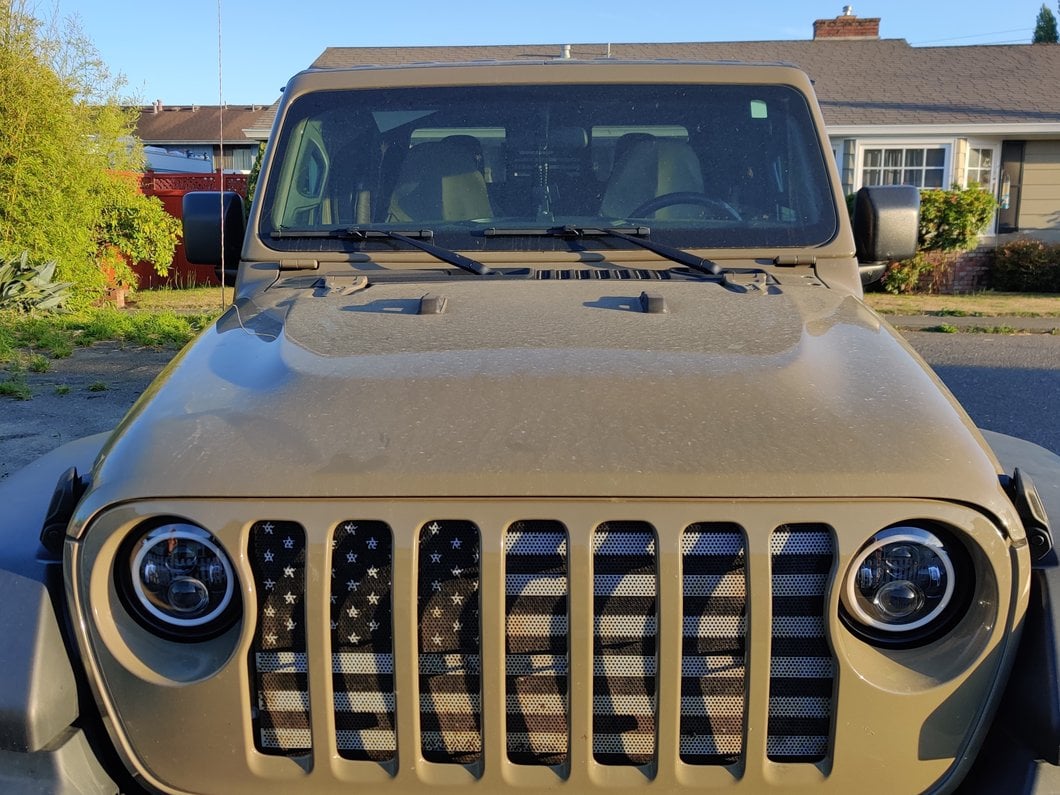 Raxiom Axial Series 7-Inch LED Halo Headlights with DRL and Amber Turn Signals; Black Housing; Clear Lens (20-25 Jeep Gladiator JT)