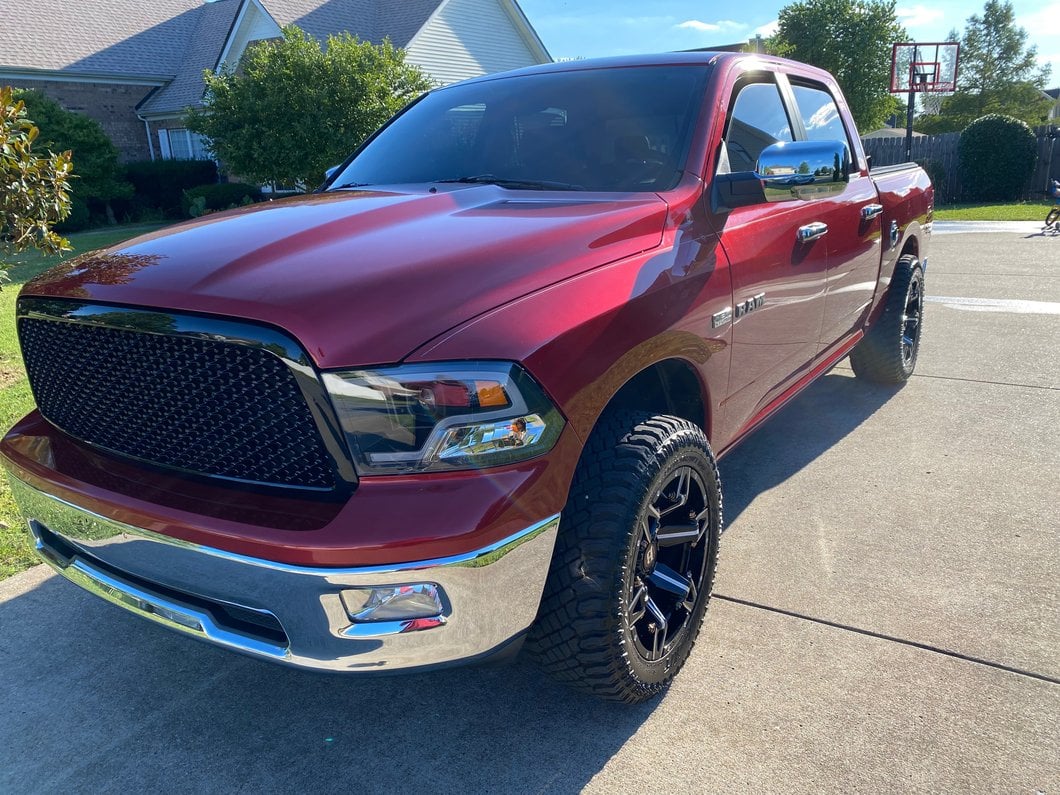 Raxiom LED Halo Projector Headlights; Black Housing; Clear Lens (09-18 RAM 1500 w/ Factory Halogen Non-Projector Headlights)