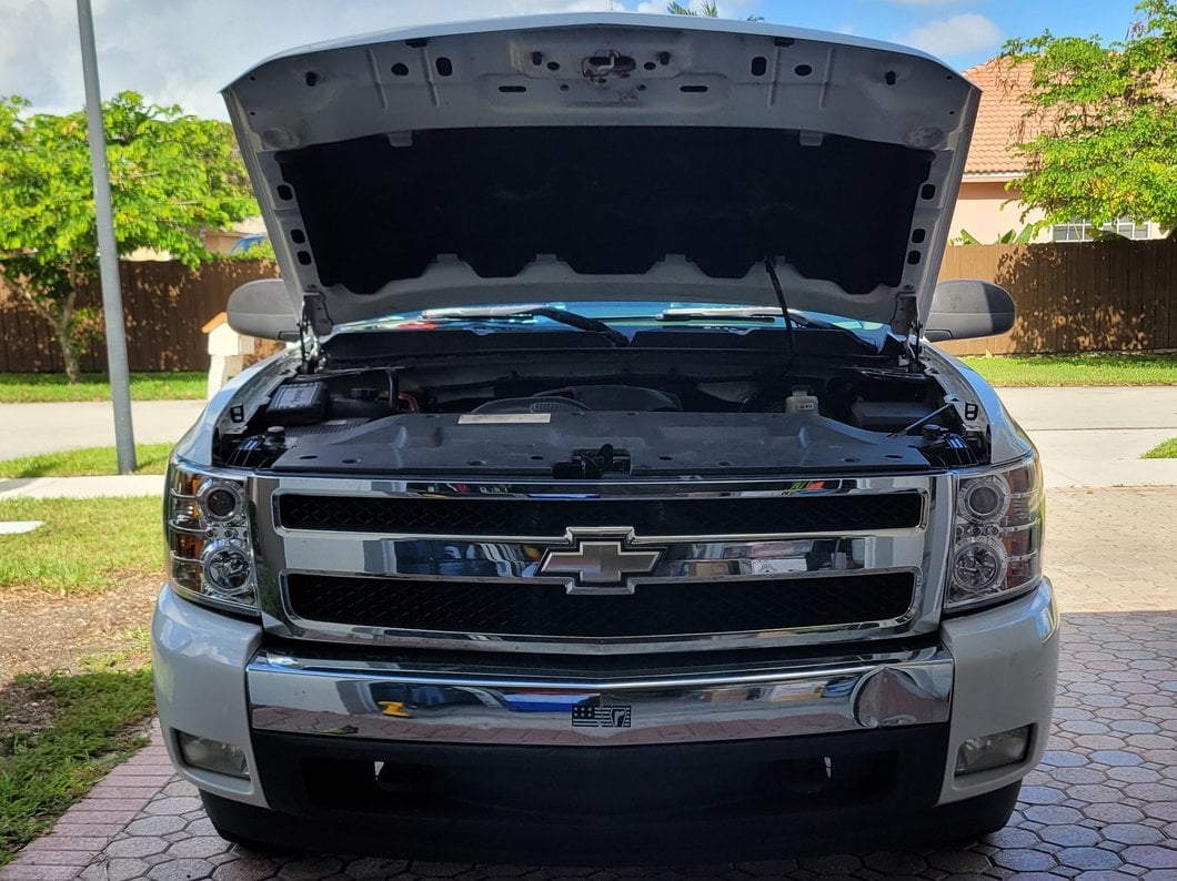 Raxiom LED Halo Projector Headlights; Chrome Housing; Clear Lens (07-13 Silverado 1500)