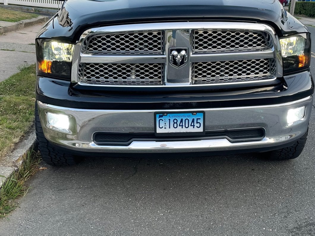 Raxiom Axial Series OEM Style Replacement Headlights with Dual Bulb; Chrome Housing; Smoked Lens (09-18 RAM 1500 w/ Factory Halogen Non-Projector Headlights)