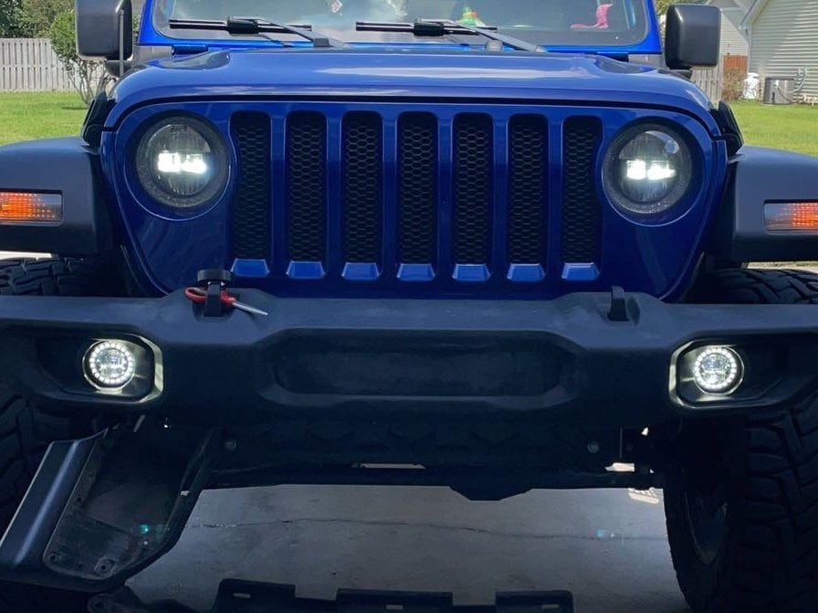 Raxiom Axial Series Nighthawk LED Fog Lights (18-25 Jeep Wrangler JL Sport)