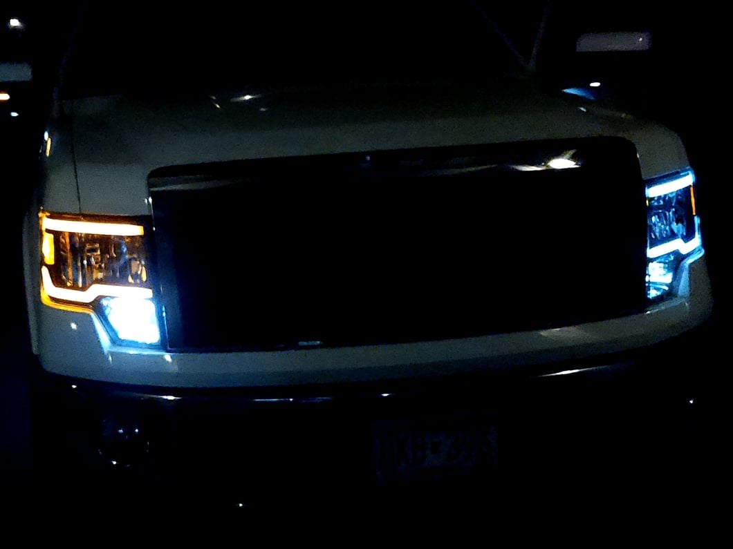 Raxiom Axial Series Headlights with Sequential LED Bar; Black Housing; Clear Lens (09-14 F-150 w/ Factory Halogen Headlights)